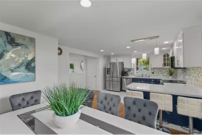 21 Lake Drive, North Kingstown, RI 02852 - Photo 6