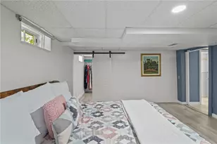 21 Lake Dr, North Kingstown, RI 02852 - Photo 28