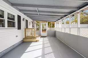 375 Namquid Dr, Warwick, RI 02886 - Photo 4