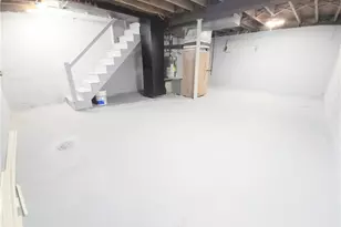 1 Shangri-La Ln, Middletown, RI 02842 - Photo 20