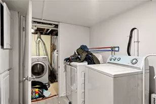 56 Irving Ave, East Providence, RI 02914 - Photo 18