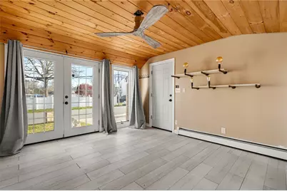 56 Irving Avenue, East Providence, RI 02914 - Photo 8