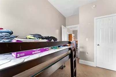 2 Chilton Street, Bristol, RI 02809 - Photo 8