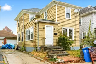 303 Narragansett St, Cranston, RI 02905 - Photo 1