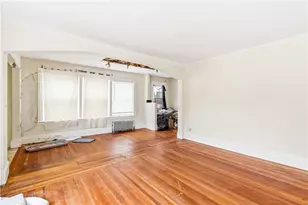 303 Narragansett St, Cranston, RI 02905 - Photo 14