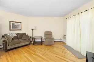 3940 Post Rd, Warwick, RI 02886 - Photo 10