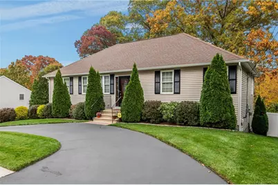 6 Emerson Court, West Warwick, RI 02893 - Photo 2