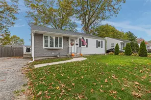 16 Flynn Ave, Cranston, RI 02920 - Photo 2