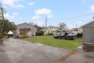 422 Shady Valley Rd, Coventry, RI 02816 - Photo 38