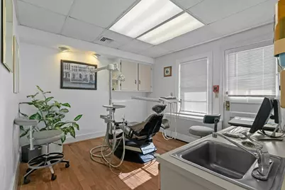 74 Valley Road, Middletown, RI 02842 - Photo 12