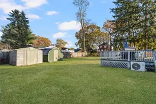178 Manning St, Warwick, RI 02889 - Photo 46