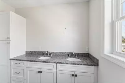 4 Teresa Ann Crossing, West Warwick, RI 02893 - Photo 26