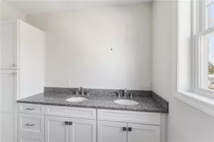 4 Teresa Ann Crossing, West Warwick, RI 02893 - Photo 26