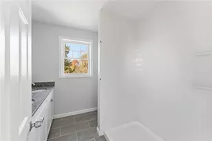 8 Teresa Ann Crossing, West Warwick, RI 02893 - Photo 24