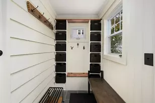 142 Ridge St, Pawtucket, RI 02860 - Photo 34