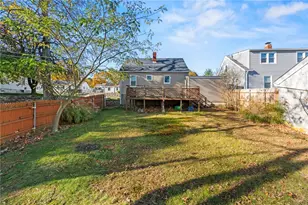 37 George Waterman Rd, Johnston, RI 02919 - Photo 26