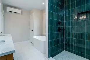 612 Warwick Neck Ave, Warwick, RI 02889 - Photo 22