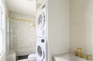 461 Spring St, Newport, RI 02840 - Photo 8