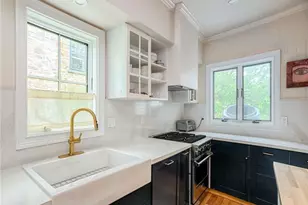 461 Spring St, Newport, RI 02840 - Photo 6