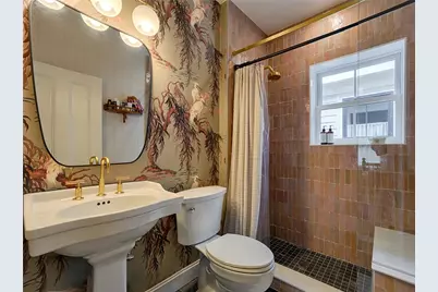 461 Spring Street, Newport, RI 02840 - Photo 18