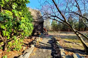 196 Angell Rd, Lincoln, RI 02865 - Photo 20