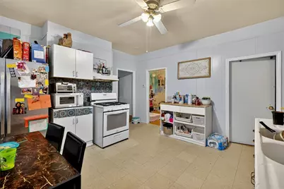 374 Branch Avenue, Providence, RI 02904 - Photo 14