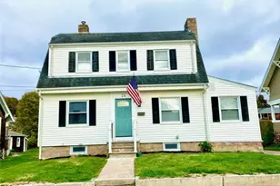 24 George St, Westerly, RI 02891 - Photo 2