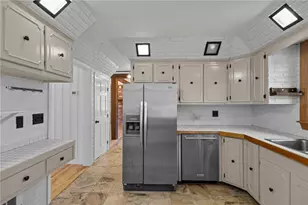 477 Hope Furnace Rd, Coventry, RI 02831 - Photo 12