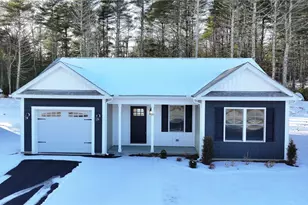 16 Pine Way Blvd, Coventry, RI 02816 - Photo 2