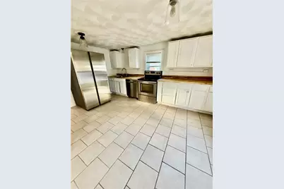 39 Congdon Road, Narragansett, RI 02882 - Photo 2