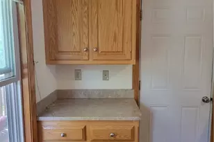 511 Pond St, Woonsocket, RI 02895 - Photo 8