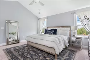 8 Ashton Ct, Cranston, RI 02921 - Photo 14