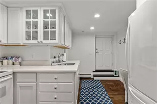 16 Shields St, Newport, RI 02840 - Photo 10