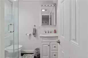 16 Shields St, Newport, RI 02840 - Photo 14