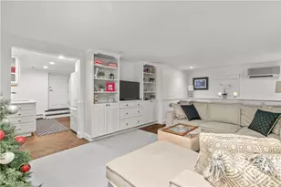 16 Shields St, Newport, RI 02840 - Photo 8