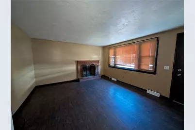 8 Grant Drive, Coventry, RI 02816 - Photo 4