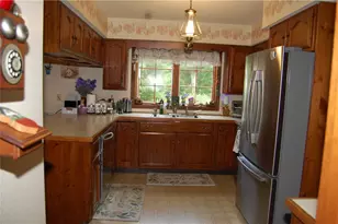 60 Trout Brook Ln, Scituate, RI 02857 - Photo 6