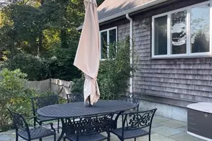 21 Baldwin Ct, Jamestown, RI 02835 - Photo 14