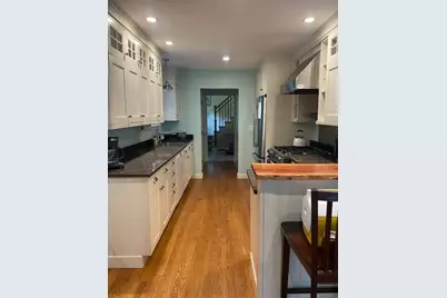 21 Baldwin Court, Jamestown, RI 02835 - Photo 2