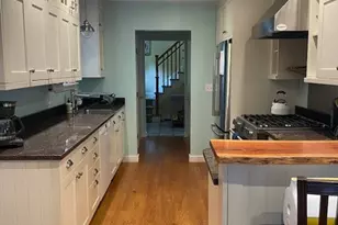 21 Baldwin Ct, Jamestown, RI 02835 - Photo 2