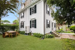 24 Barney St, Newport, RI 02840 - Photo 6