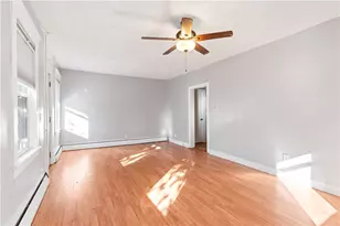 41 Oak St, Cranston, RI 02910 - Photo 6