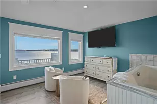 502 Ocean Grove Ave, Swansea, MA 0277 - Photo 18