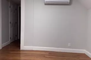 16 Mayflower St, Providence, RI 02906 - Photo 8