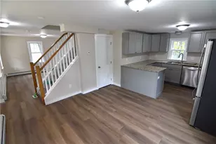 103 Summer St, Woonsocket, RI 02895 - Photo 6