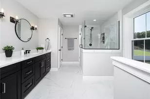 41 Wintergreen Wy, Glocester, RI 02814 - Photo 4