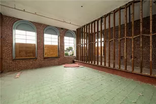 167 George St, Pawtucket, RI 02860 - Photo 2