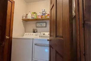 45 Ayrault St, Newport, RI 02840 - Photo 16