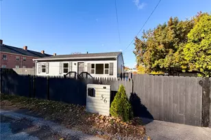 56 Hyacinth St, Providence, RI 02904 - Photo 20