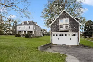 39 Walcott Ave, Jamestown, RI 02835 - Photo 38